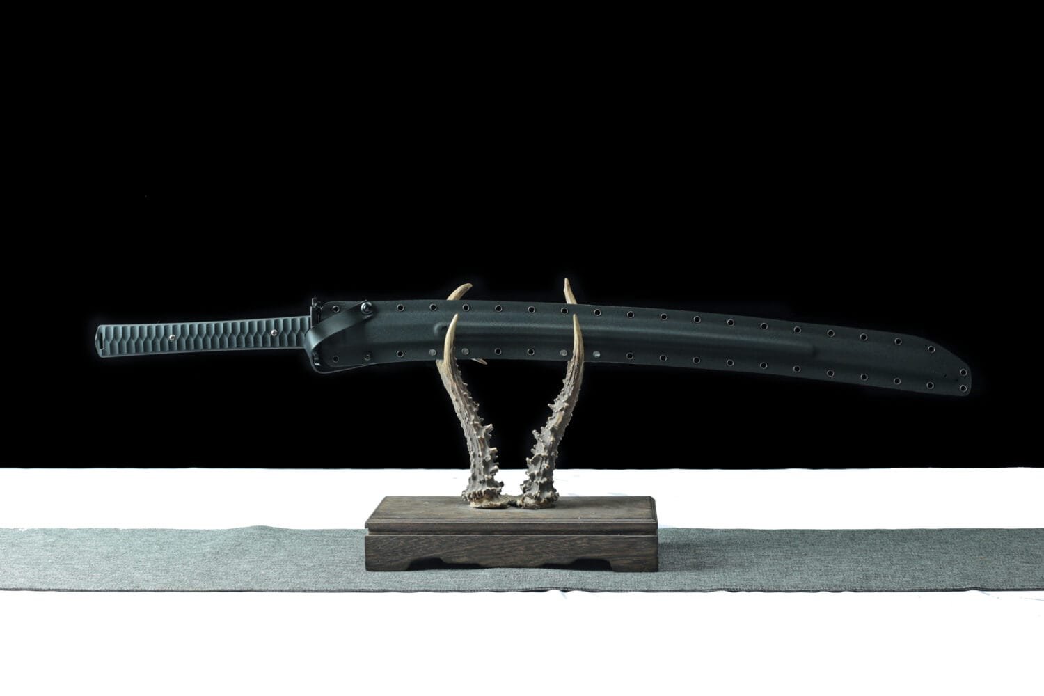 carbon steel titanium plated titanium plated-Tactical Katana with K-Saya