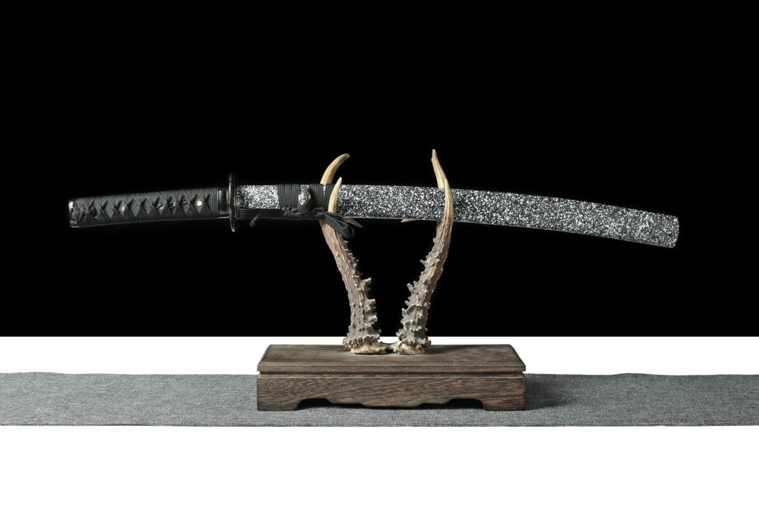 1060 Steel Katana - Handmade Japanese samurai sword with Blue Cord Handle and Iron Fittings