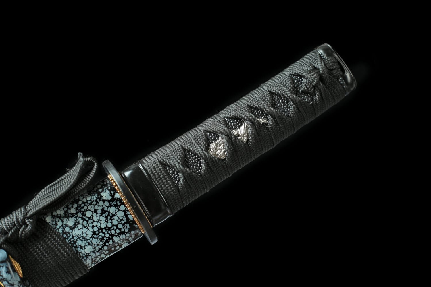1060 Steel Katana - Handmade Japanese samurai sword with Lacquered Saya and Iron Fittings