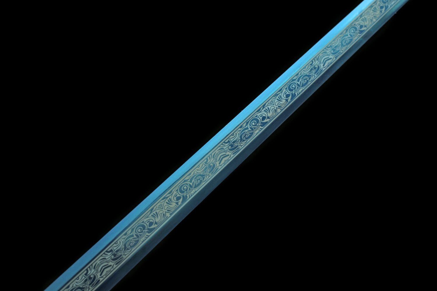 1095 Handcrafted Chinese Sword – Blue Blade with Dragon-Engraved Scabbard
