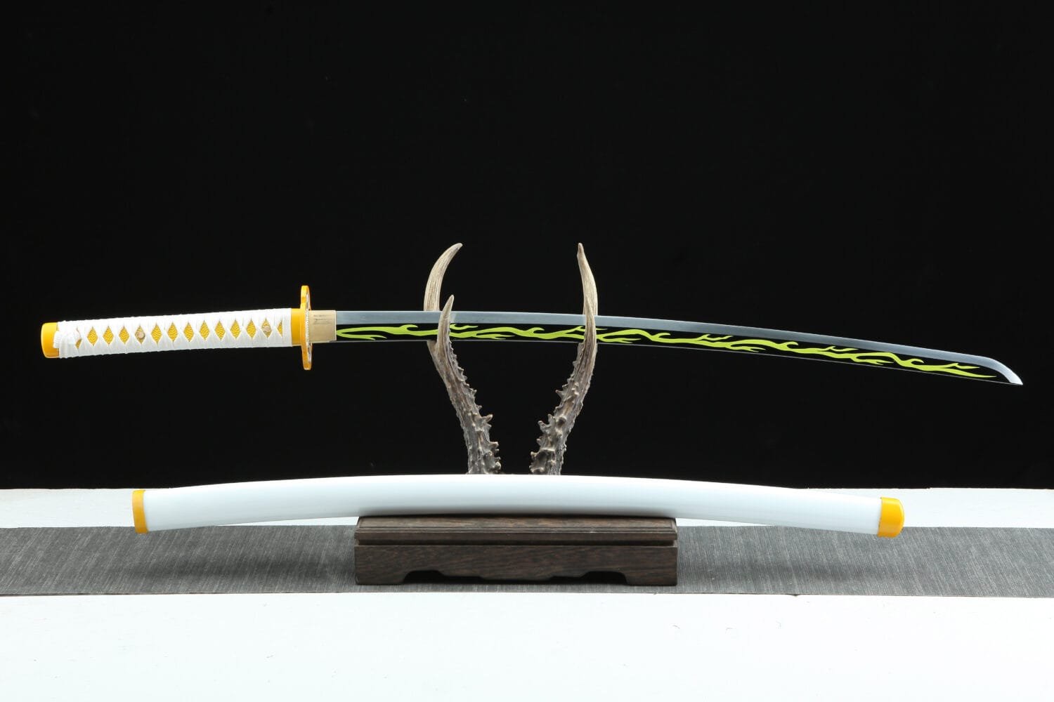 Agatsuma Zenitsu Sword-Demon Slayer Sword With 1060 steel