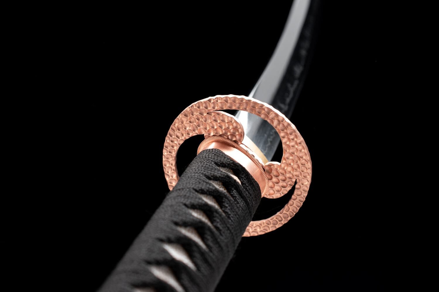 1095 Clay-tempered  Steel-Handmade Japanese samurai sword with Black scabbard and Purple Copper Fittings