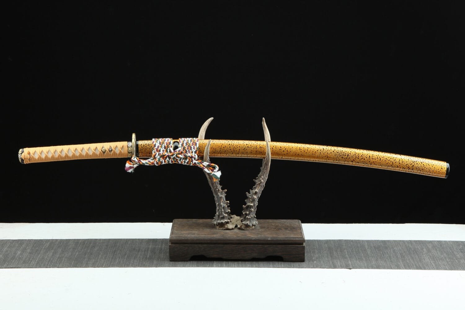 1095 Steel Clay-tempered-Handmade Japanese samurai sword