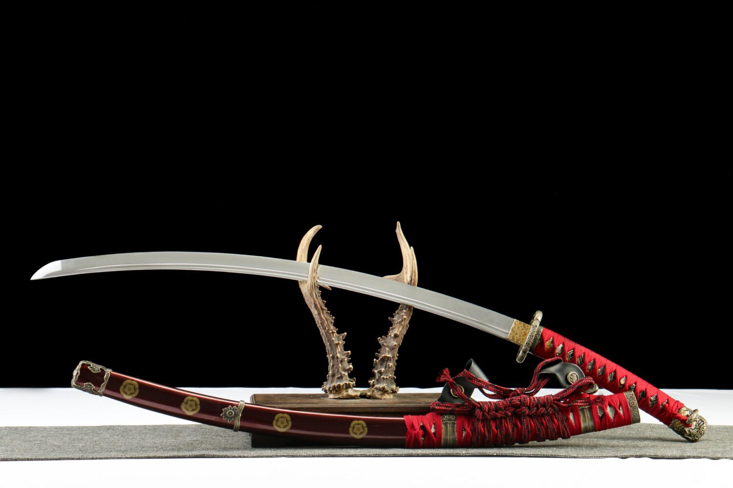 1065 Steel - Pure Hand-Forged Katana - Green Leather Scabbard - Zinc Alloy Fitting - Red - Shadow Rock