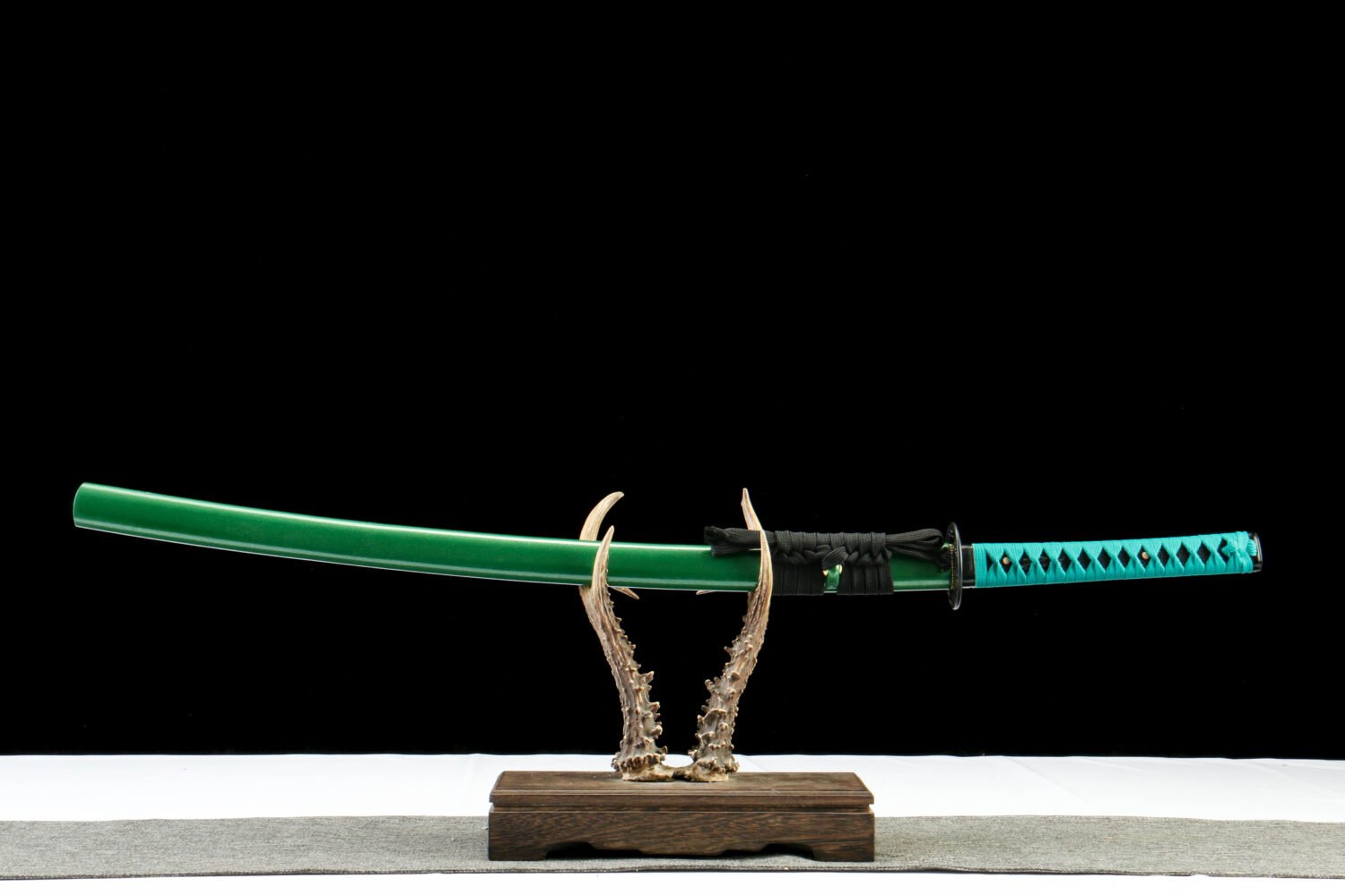 1065 steel - pure handmade Japanese samurai sword - green leather sheath - Cuilang