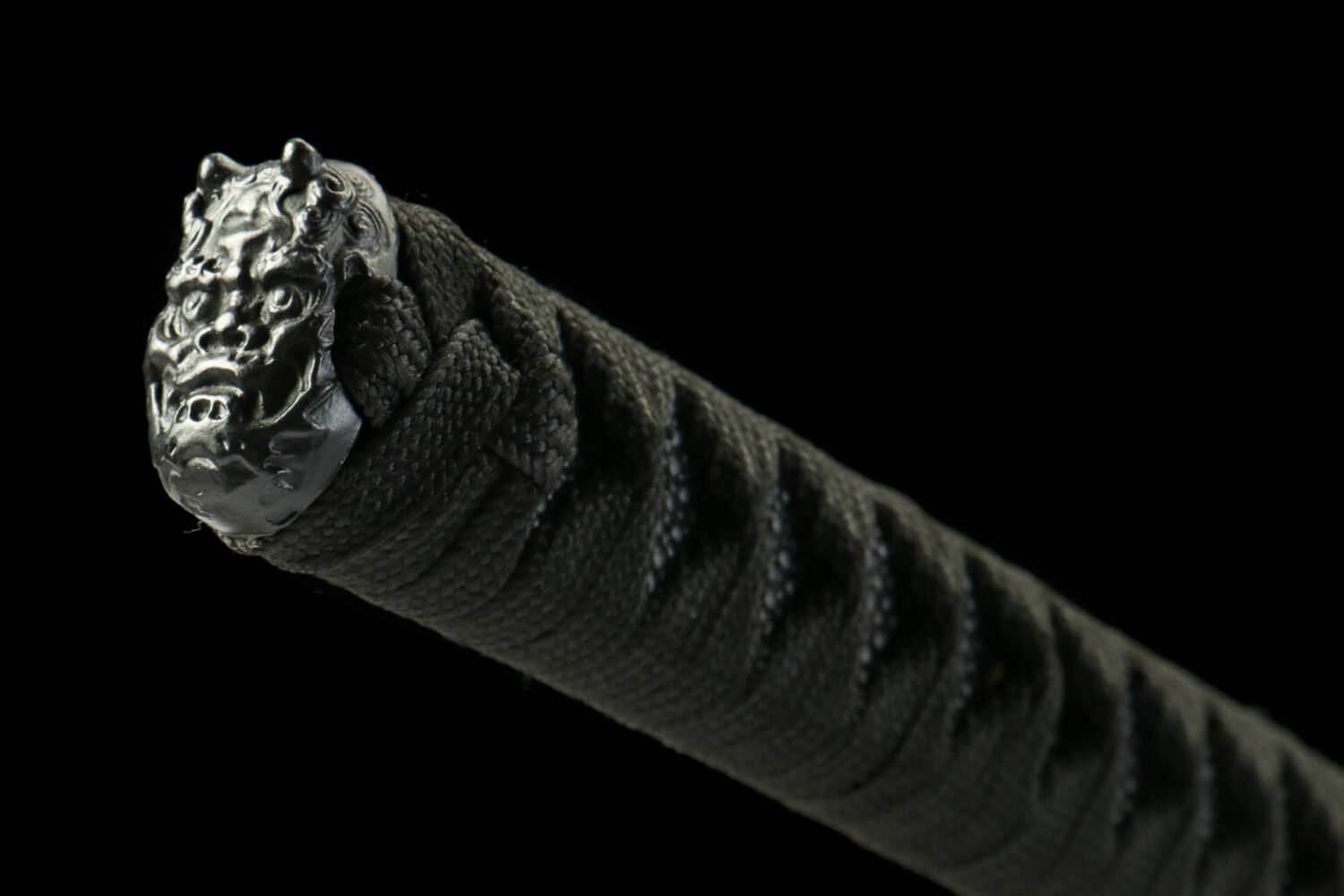 IMG_8395 65Mn  Steel-Purely Handmade Japanese Katana - Green Wood Scabbard - Zinc Alloy Fitting - Red and Black - Red Fantasy