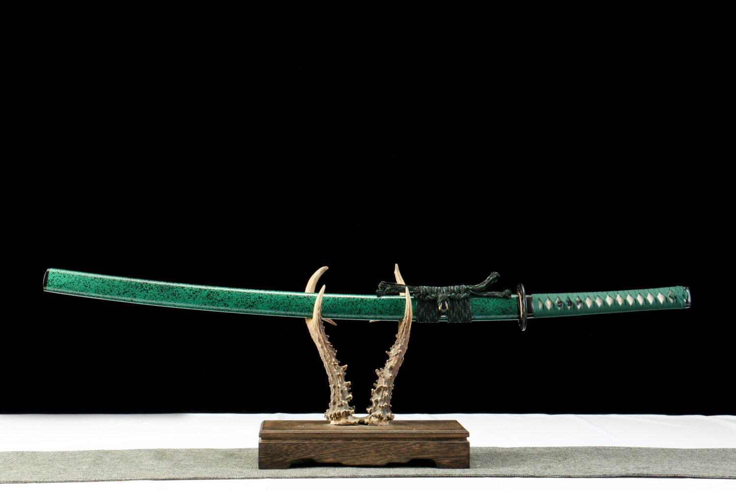 Damascus steel - pure handmade Japanese katana - green leather sheath - iron fittings - genuine leather handle - Green-Qingbo