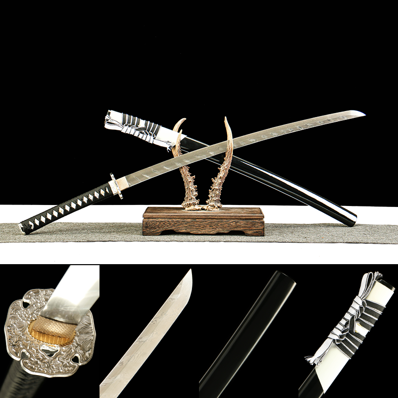 Damascus steel, pure handmade Japanese katana, green leather sheath, twisted pattern, silver plating, frosted magnificent