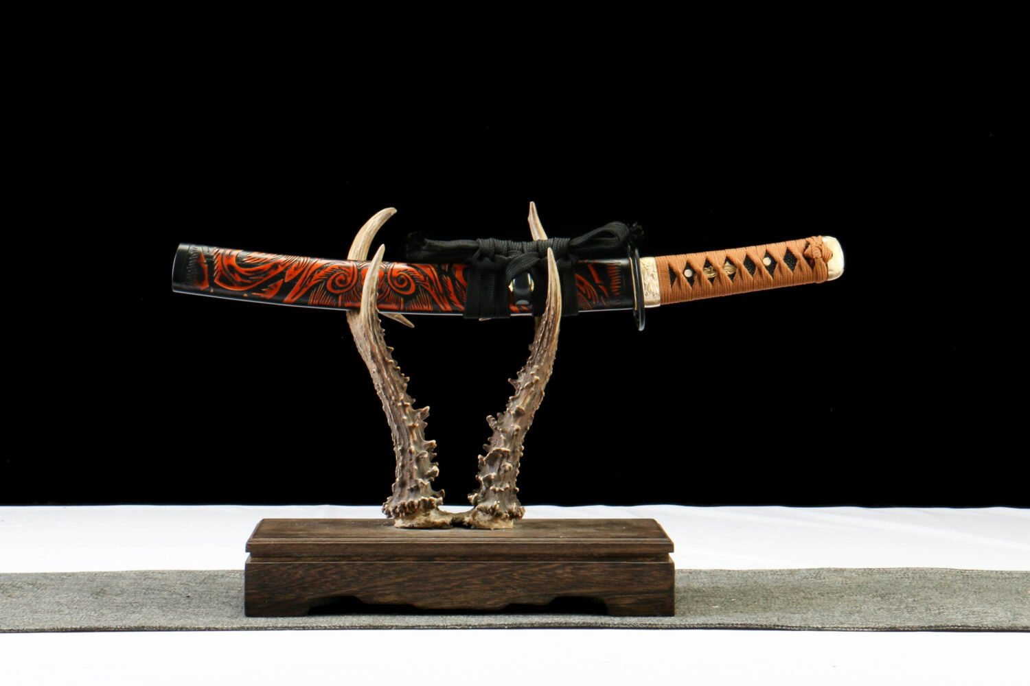 IMG_0519 T10 steel - pure handmade Japanese katana - earth-covered burnt blade - green leather sheath - iron fittings - shadow-carved short knife