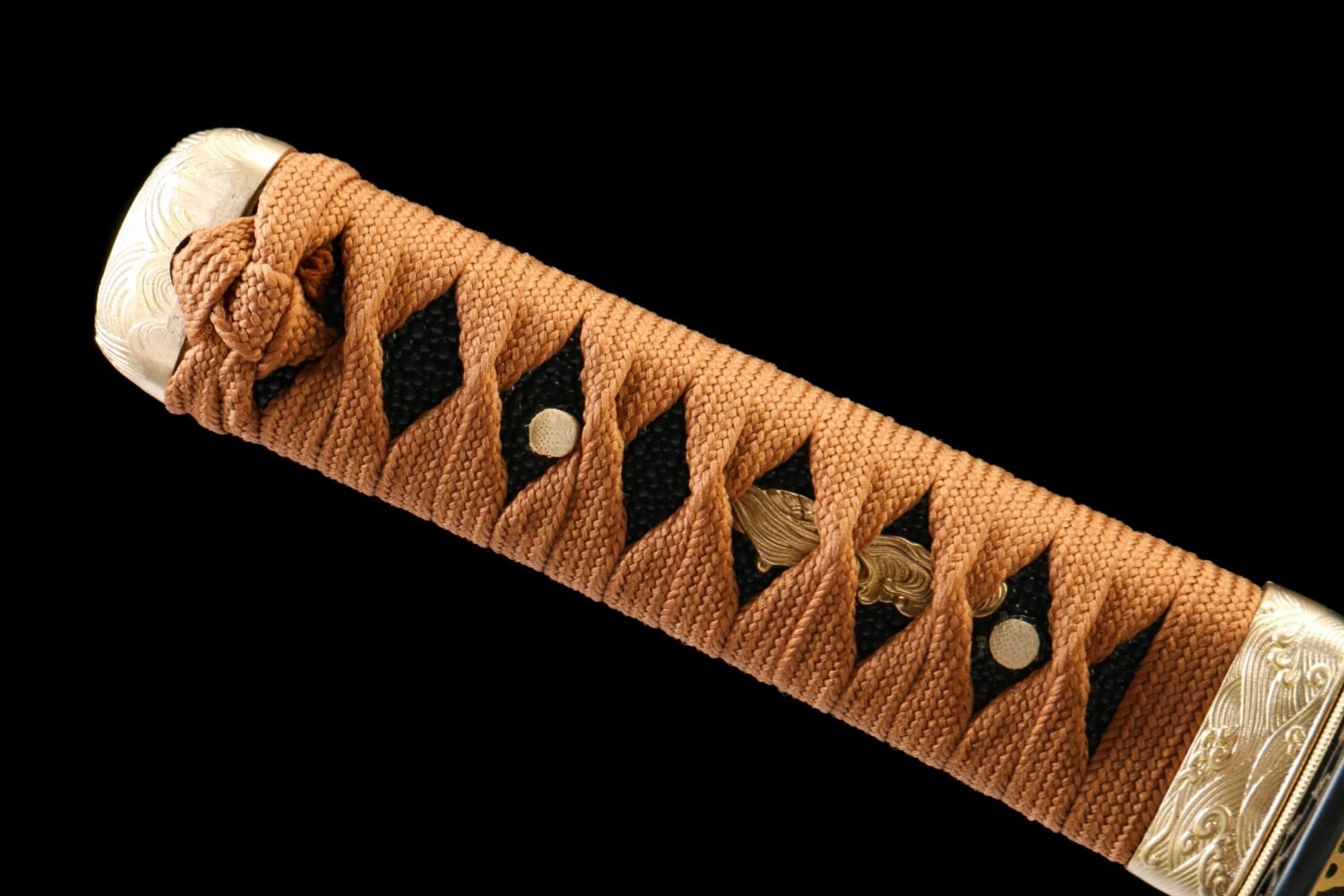 IMG_0607 T10 steel - pure handmade Japanese katana - earth-covered burnt blade - green leather sheath - iron fittings - shadow-carved short knife