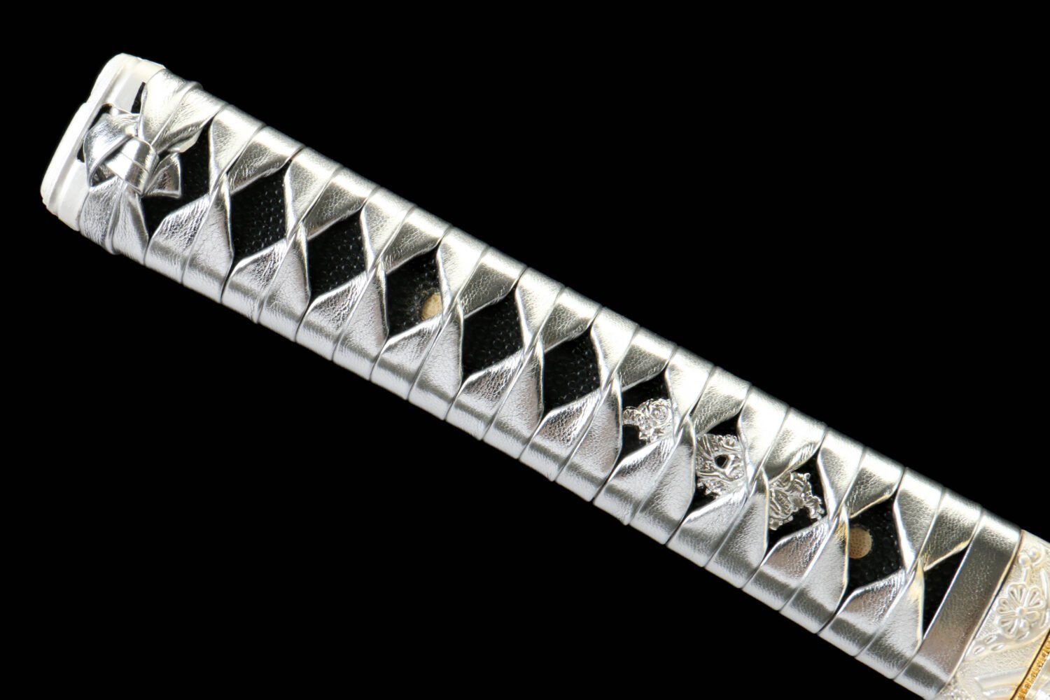 IMG_0648 1065 steel - pure handmade Japanese katana - alloy fittings - green leather sheath - koi wakizashi