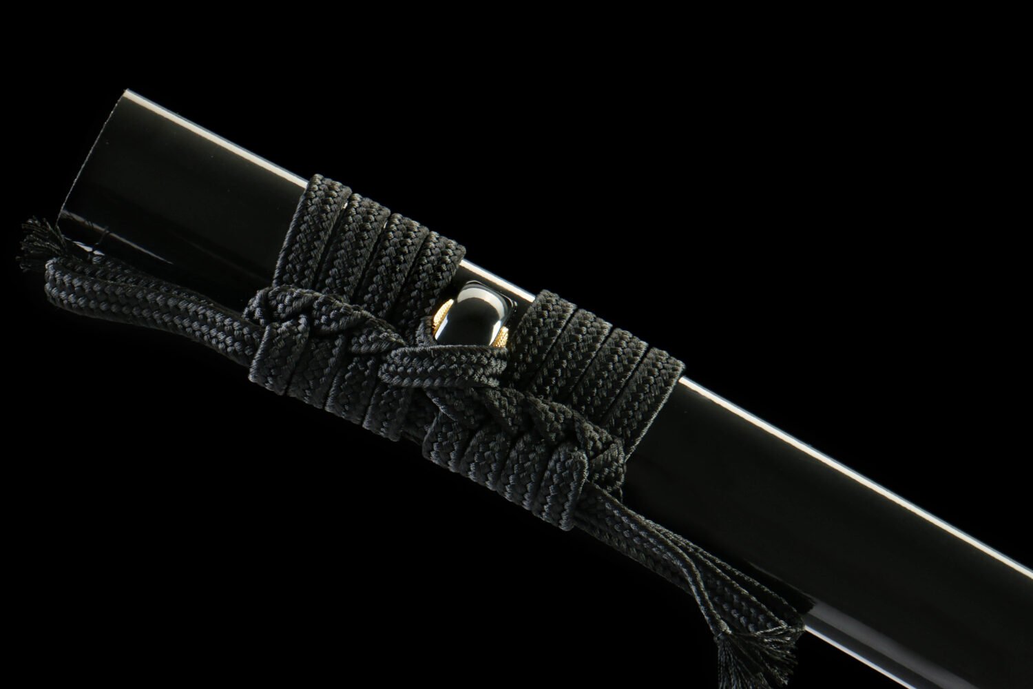 IMG_1134 1065 steel - pure handmade Japanese samurai sword - zinc alloy fittings - green leather sheath - Night Raven