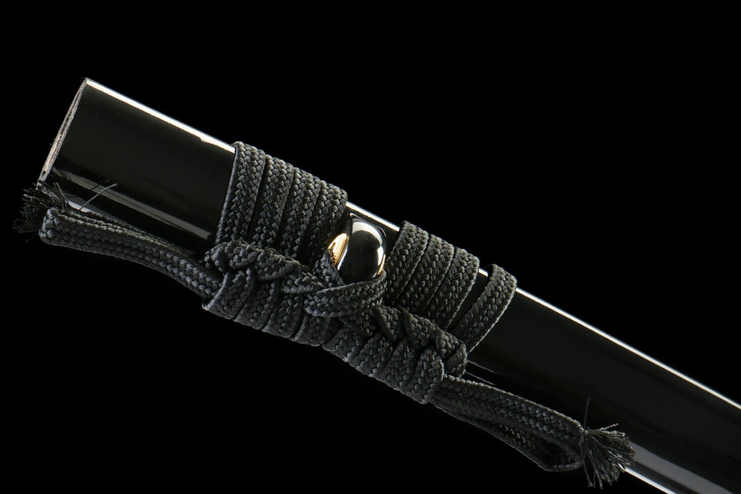 IMG_1266 1065 steel - pure hand-forged samurai sword - zinc alloy fittings - green leather sheath - black - night crossing