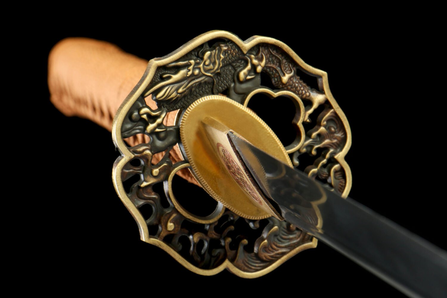 IMG_1338 1065 steel - pure hand-forged samurai sword - zinc alloy fittings - high carbon steel black samurai sword - yellow moon