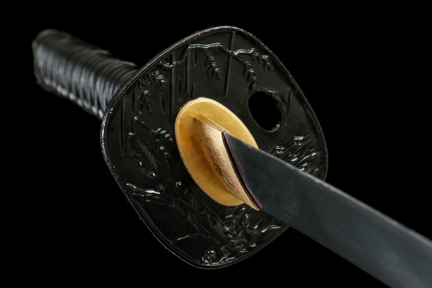 IMG_1423 1065 steel - pure hand-forged samurai sword - zinc alloy fittings - smoked blue high carbon steel samurai sword - Yuyu