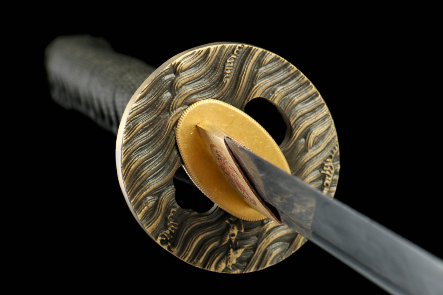 1065 steel - pure hand-forged samurai sword - zinc alloy fittings - black silver flower wave high carbon steel samurai sword - black iron