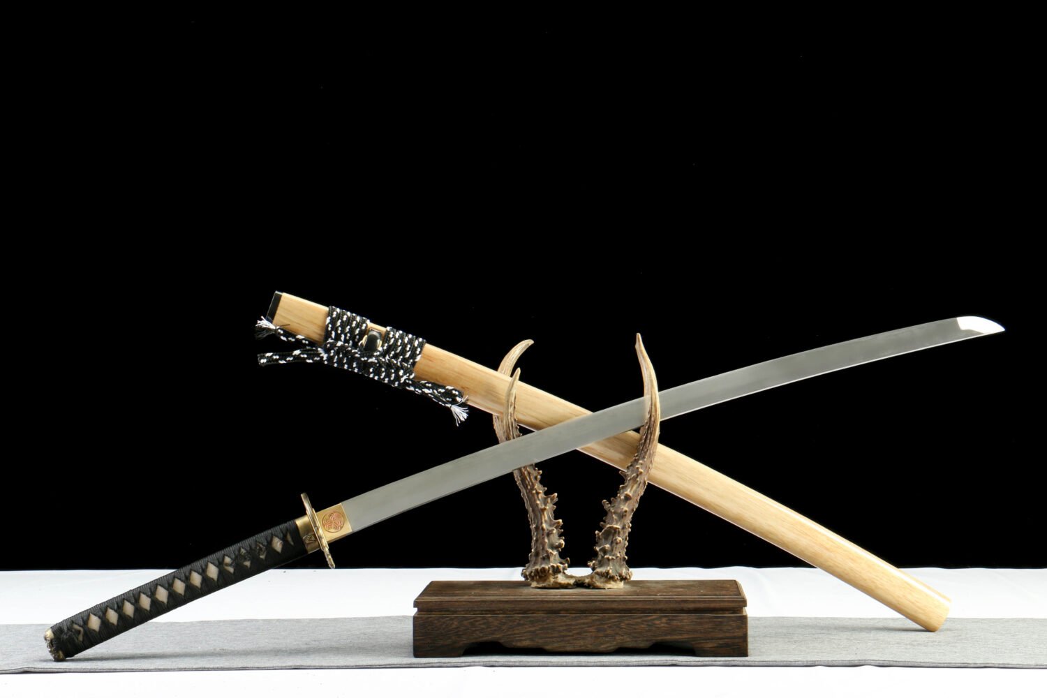 IMG_1747 1065 steel - pure hand-forged samurai sword - green leather sheath - zinc alloy fittings - original wood genuine fish skin high carbon steel samurai sword - Dark Star Slash