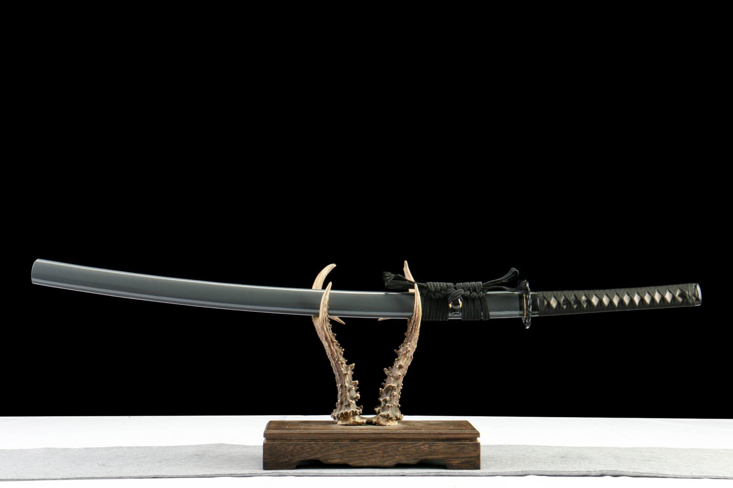 IMG_2008 1065 steel - pure handmade Japanese katana - green leather sheath - zinc alloy fittings - iron lock ash sheath high manganese steel katana - dark soul slash