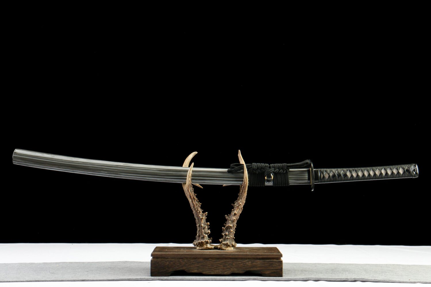 IMG_2126 1065 steel - pure handmade Japanese samurai sword - iron fittings - gold-painted double groove high carbon steel samurai sword - smoked gray - Mohuazhan