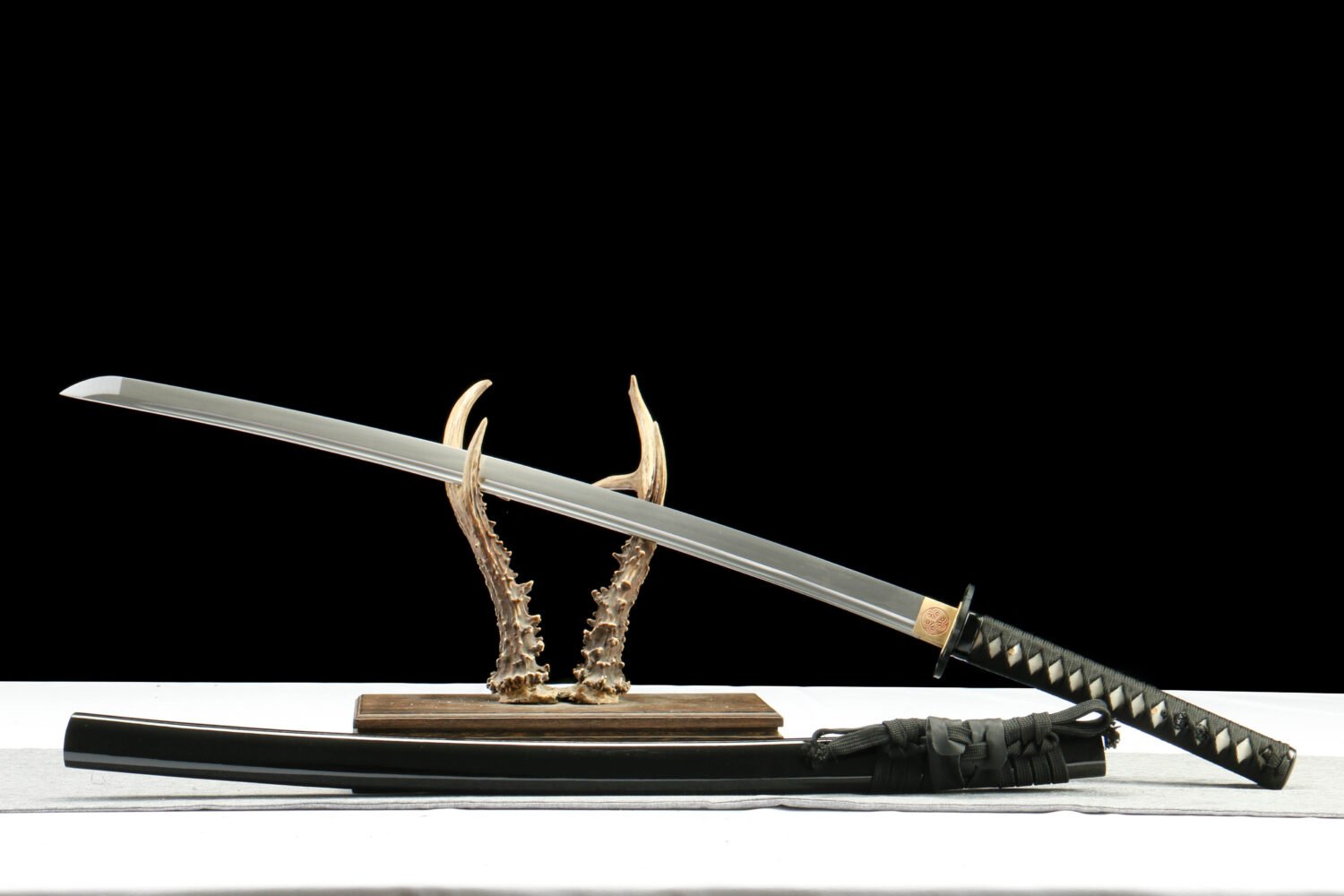 IMG_2288 1065 steel - pure hand-forged samurai sword - iron equipment - special low-carbon high-carbon steel samurai sword - Jinmiefeng