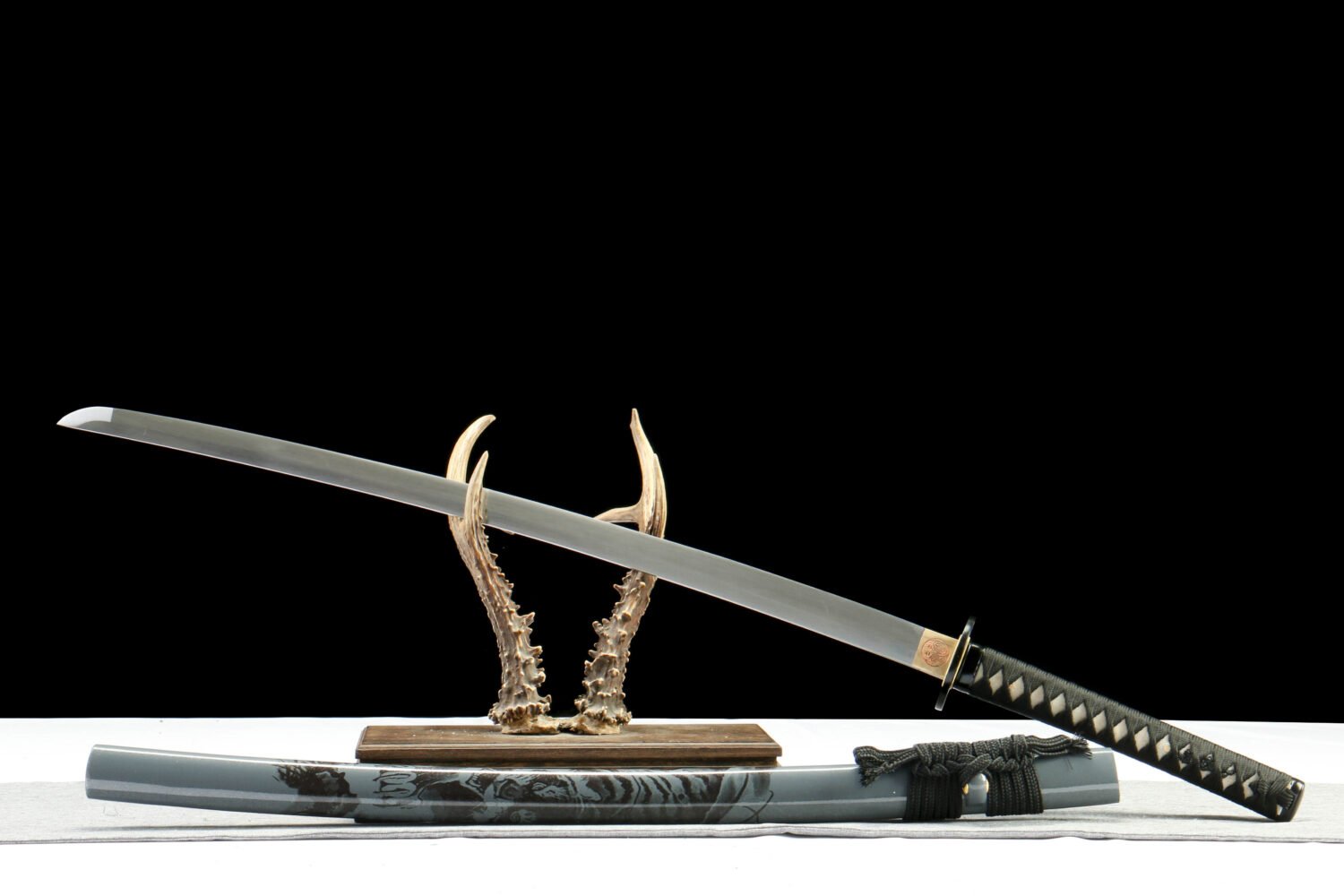 IMG_2291 1065 steel - pure hand-forged samurai sword - iron equipment - real fish skin high carbon steel samurai sword - Mo Rui