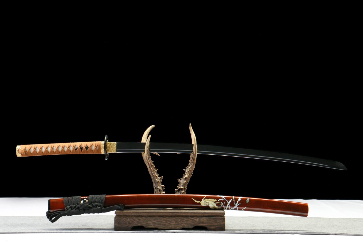 IMG_2569 1065 steel - pure handmade Japanese katana - green leather sheath - iron fittings - crane high carbon steel blackened katana - brown blade