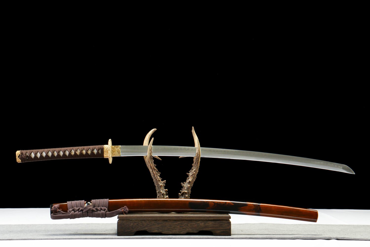 T10 Steel - Purely Handmade Japanese Katana - Covered with Burning Blade - Copper Fittings - Phoenix T10 Burning Blade Katana - Flame Blade