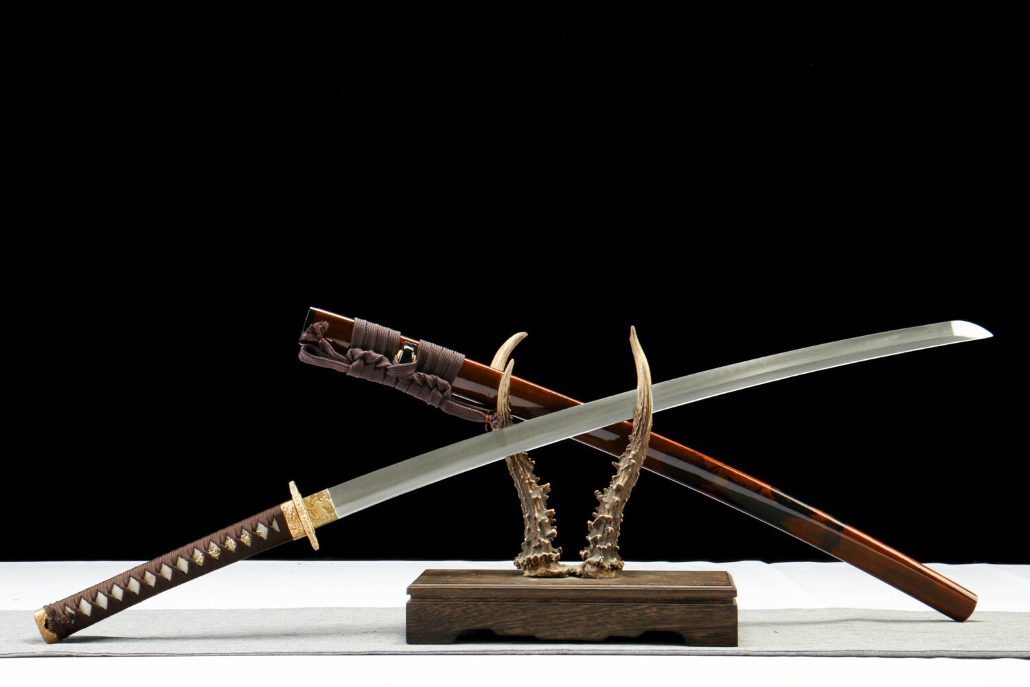 T10 Steel - Purely Handmade Japanese Katana - Covered with Burning Blade - Copper Fittings - Phoenix T10 Burning Blade Katana - Flame Blade