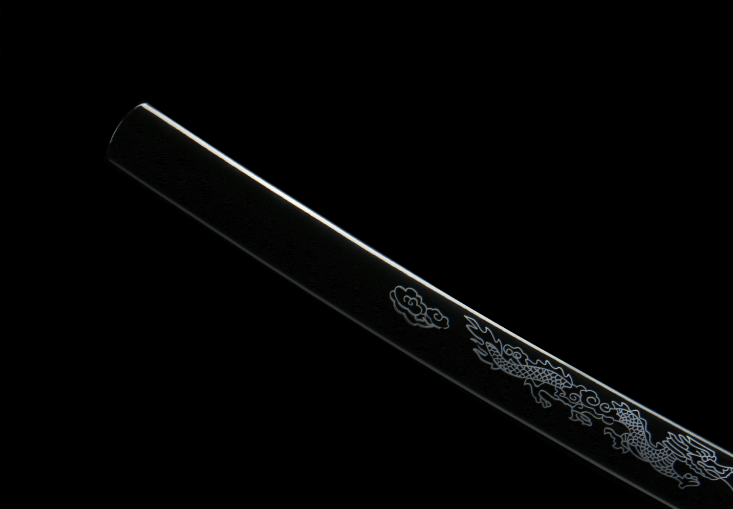 IMG_3519 1065 steel - pure hand-forged samurai sword - green leather sheath - zinc alloy fittings - roasted black - red flame