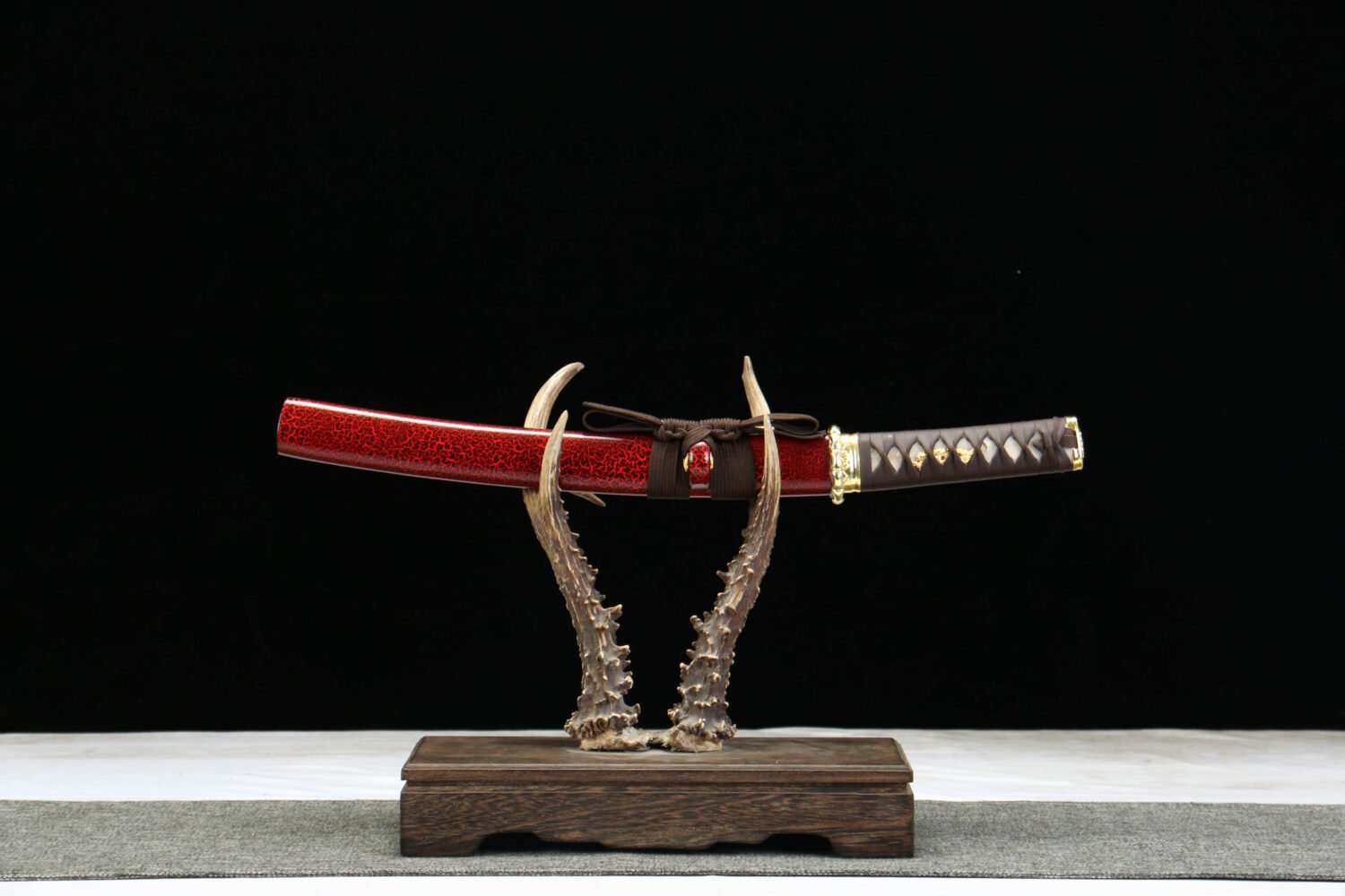 IMG_4896 1065 steel - pure handmade Japanese katana - green leather sheath - zinc alloy fittings - reddish brown - skyfire