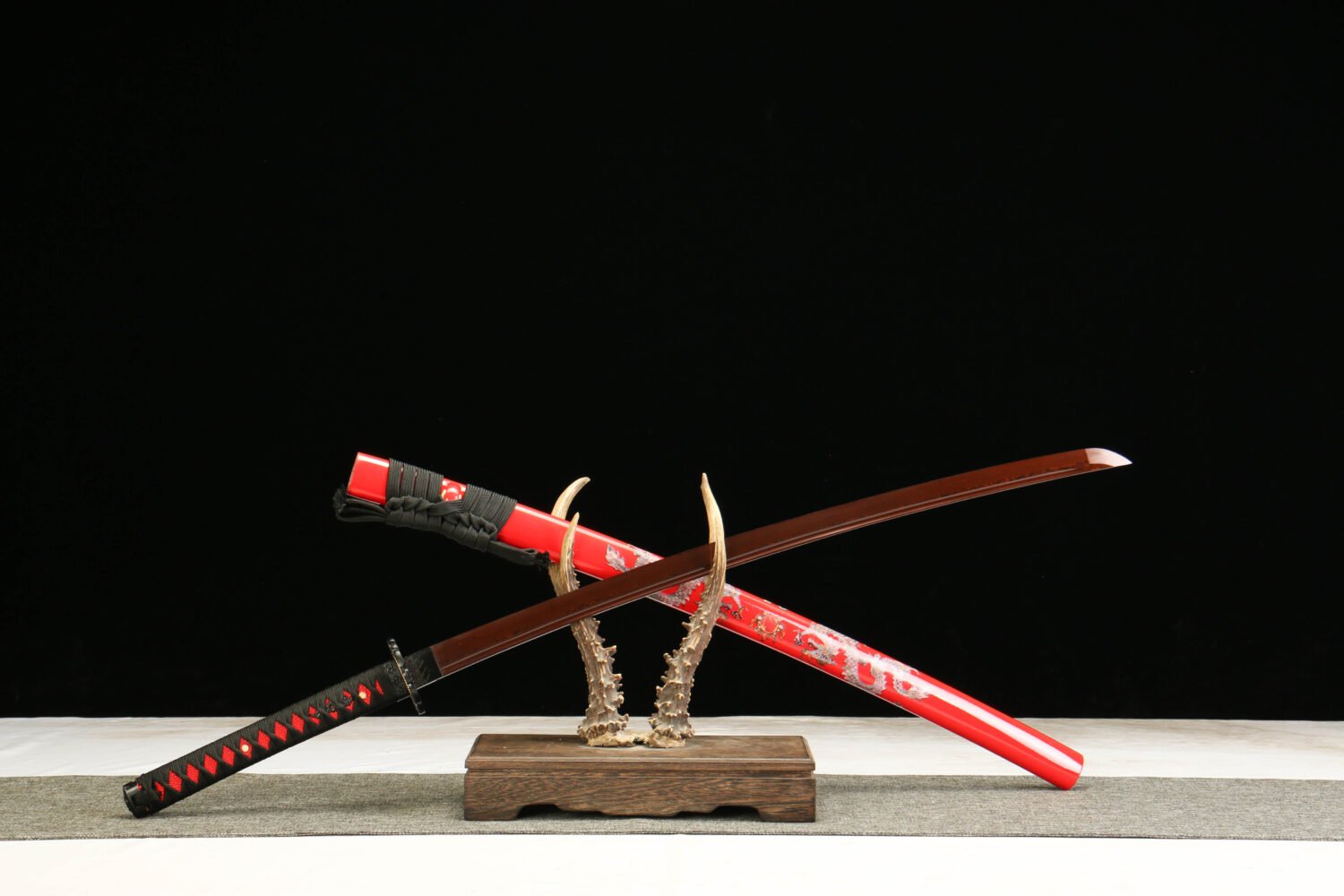 Patterned Steel - Pure Hand-Forged Katana - Green Leather Scabbard - Alloy Equipment - Flame Dragon