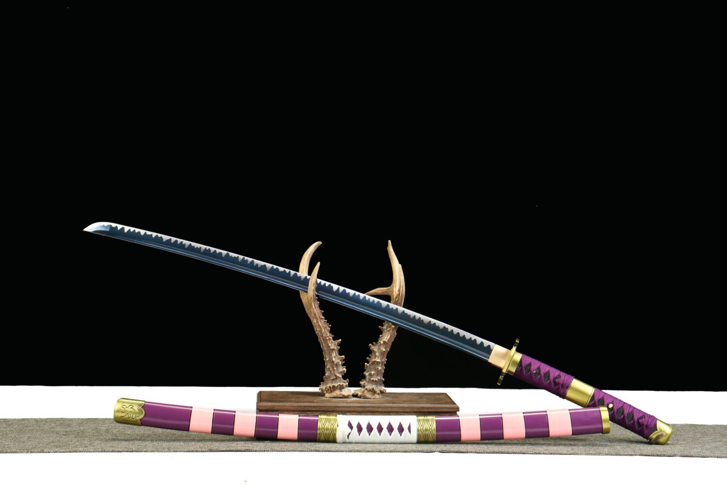 1045 steel - pure hand-forged samurai sword - green leather sheath - alloy equipment - special craftsmanship - 2nd generation Kitetsu