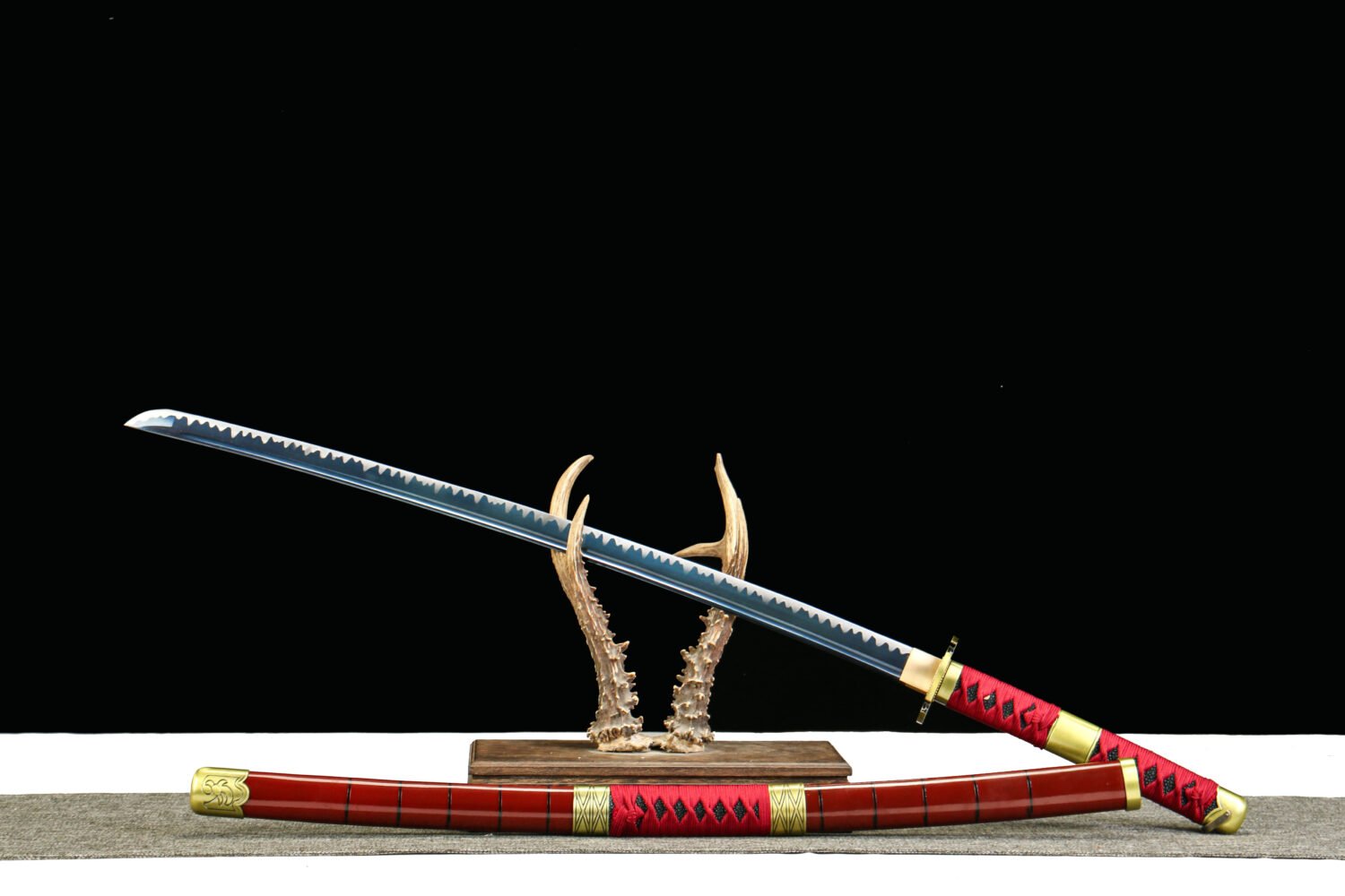1045 steel - pure hand-forged samurai sword - green leather sheath - alloy fittings - special craftsmanship - red - 3rd generation Kitetsu