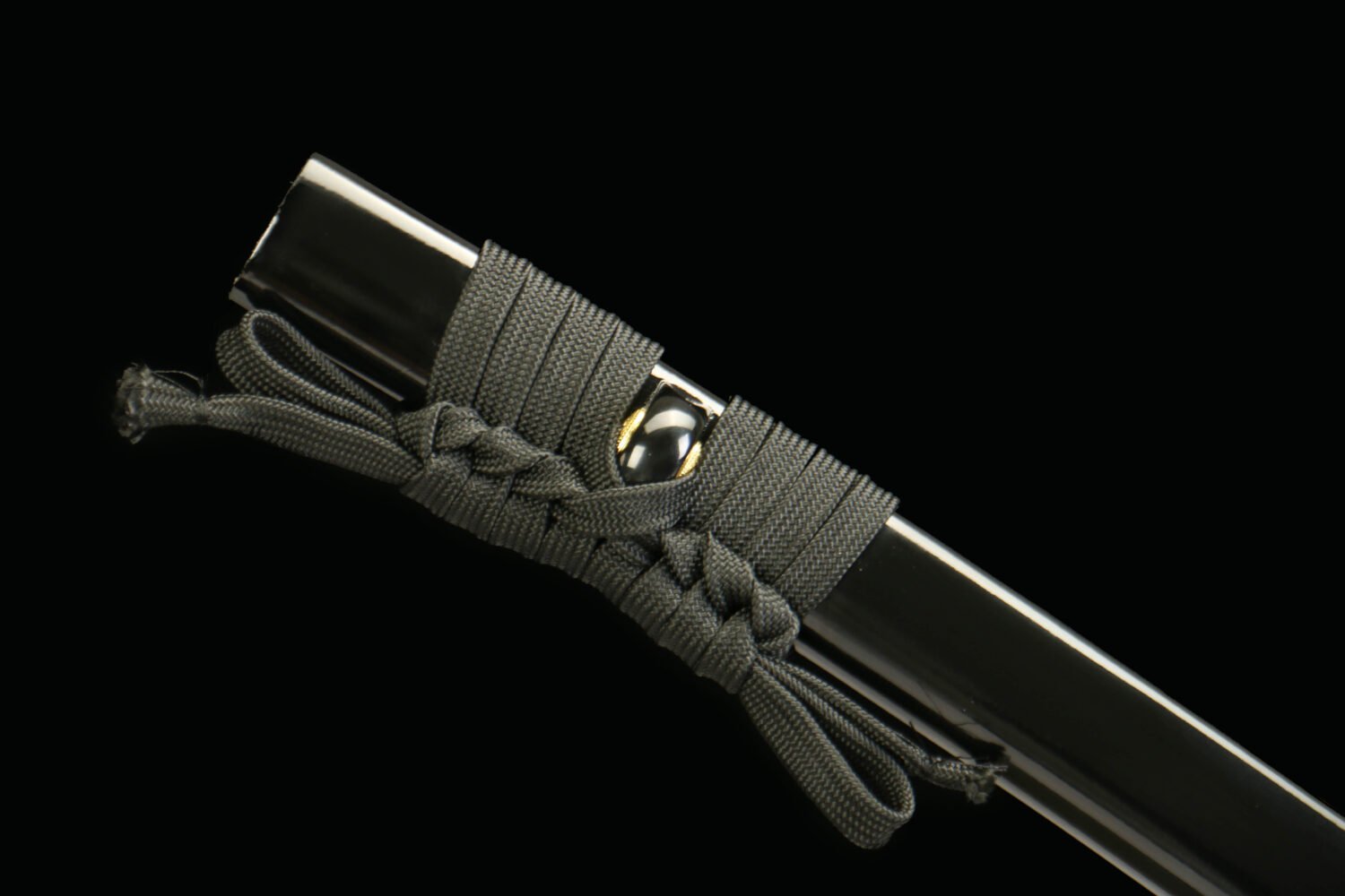 1045 steel - pure handmade Japanese katana - green leather sheath - zinc alloy fittings - Dusk Fang