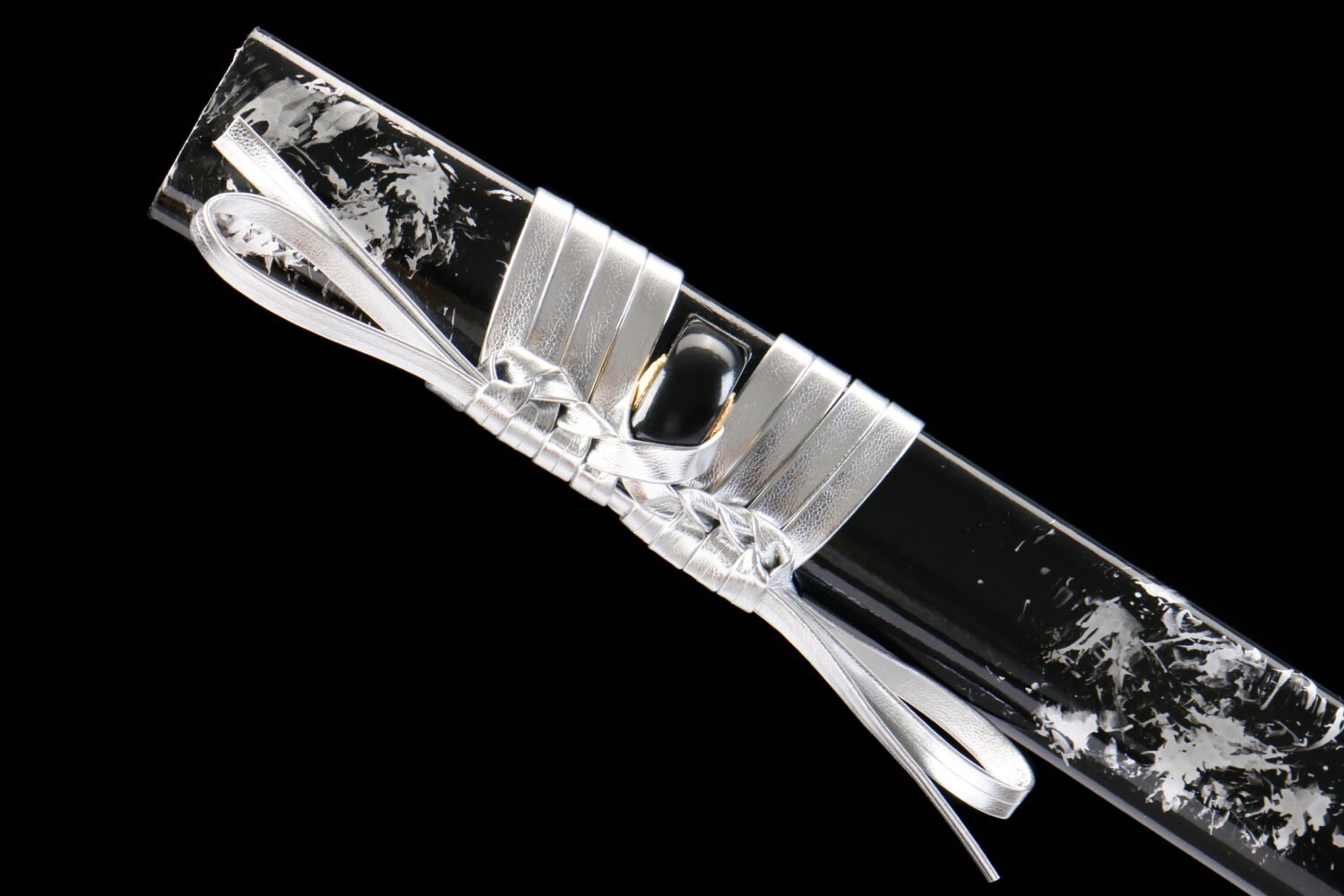 IMG_5809 1065 steel - pure hand-forged samurai sword - iron fittings - green leather sheath - black - silver skeleton