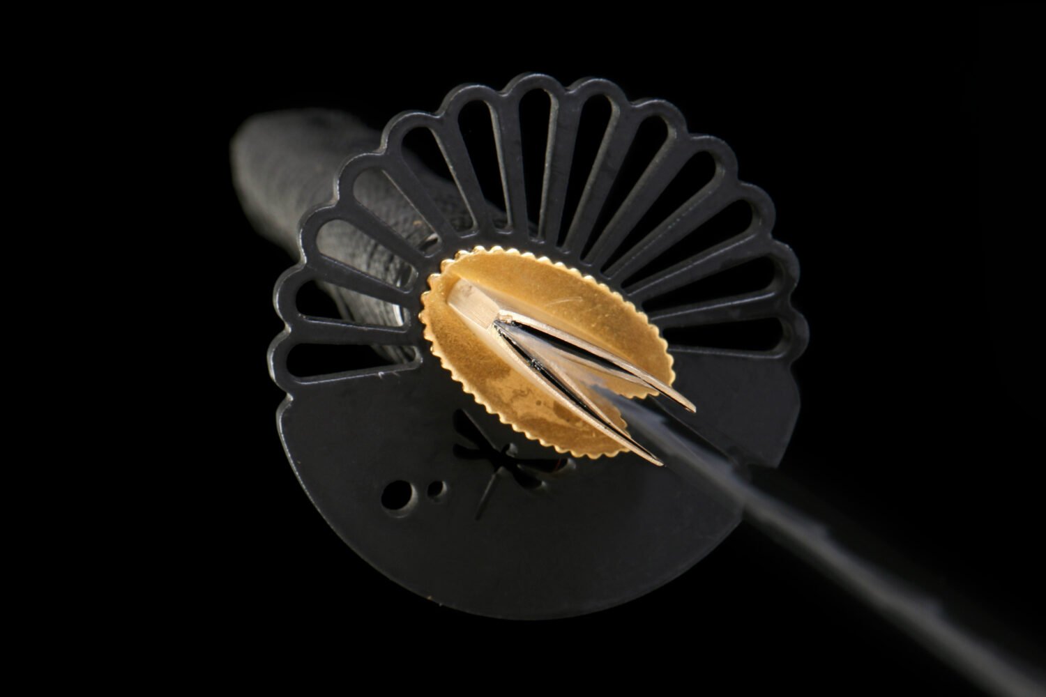 IMG_5815 1065 steel - pure hand-forged samurai sword - iron fittings - green leather sheath - green - Luqifeng