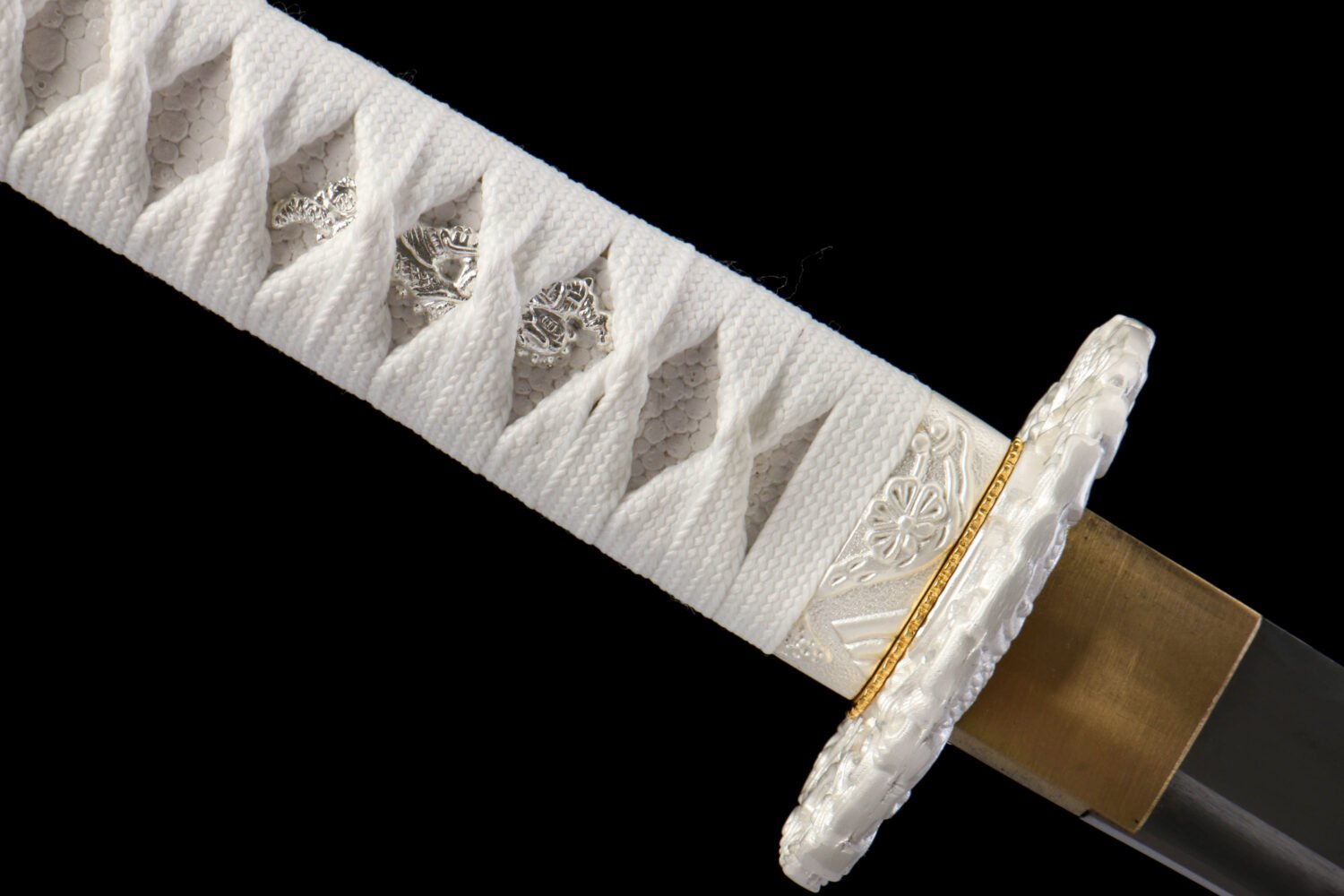 1065 steel - pure handmade Japanese katana - iron fittings - green leather sheath - white - snow