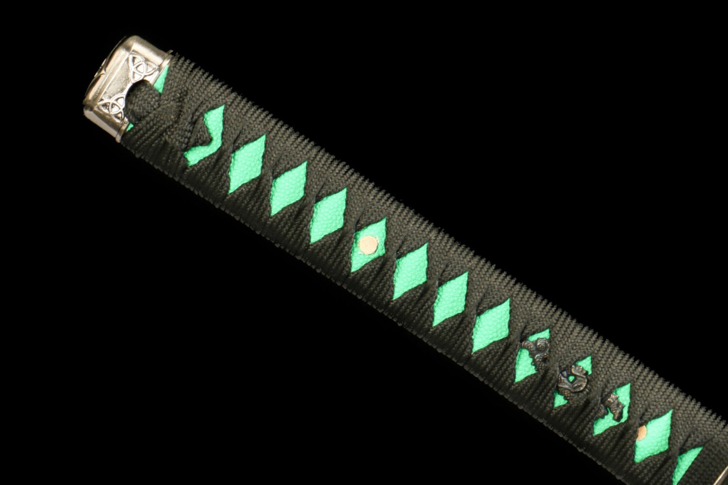 IMG_6002 1065 steel - pure hand-forged samurai sword - green leather sheath - zinc alloy fittings - blue silk