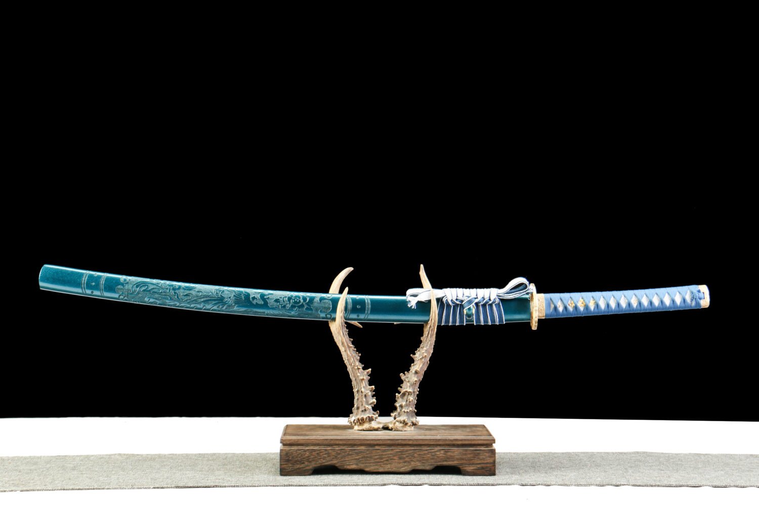 Damascus Steel - Purely Hand-Forged Katana - Green Leather Scabbard - Twisted Pattern - Copper Hardware - Meteorite