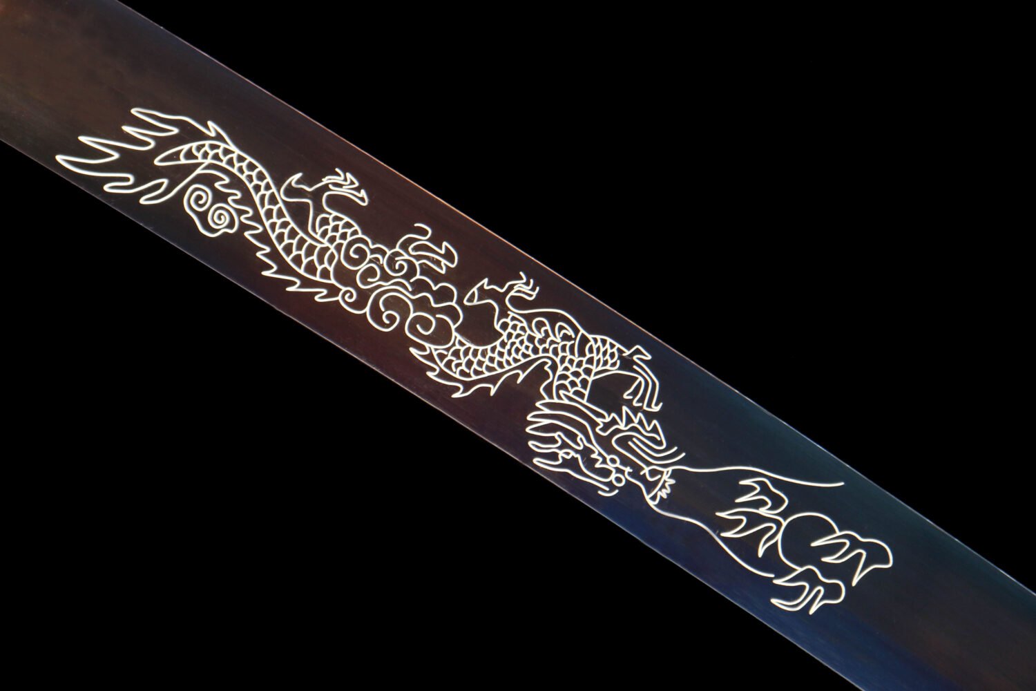 IMG_6603 1065 steel - pure hand-forged samurai sword - green leather sheath - zinc alloy fittings - blued - red flame