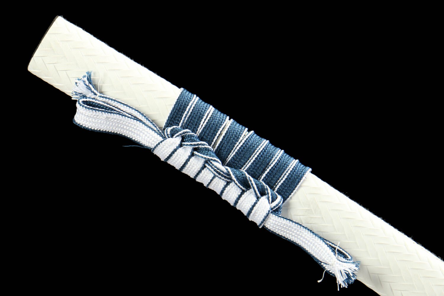 IMG_6908 1065 steel - pure handmade Japanese katana - green leather sheath - zinc alloy fittings - silver frost blade