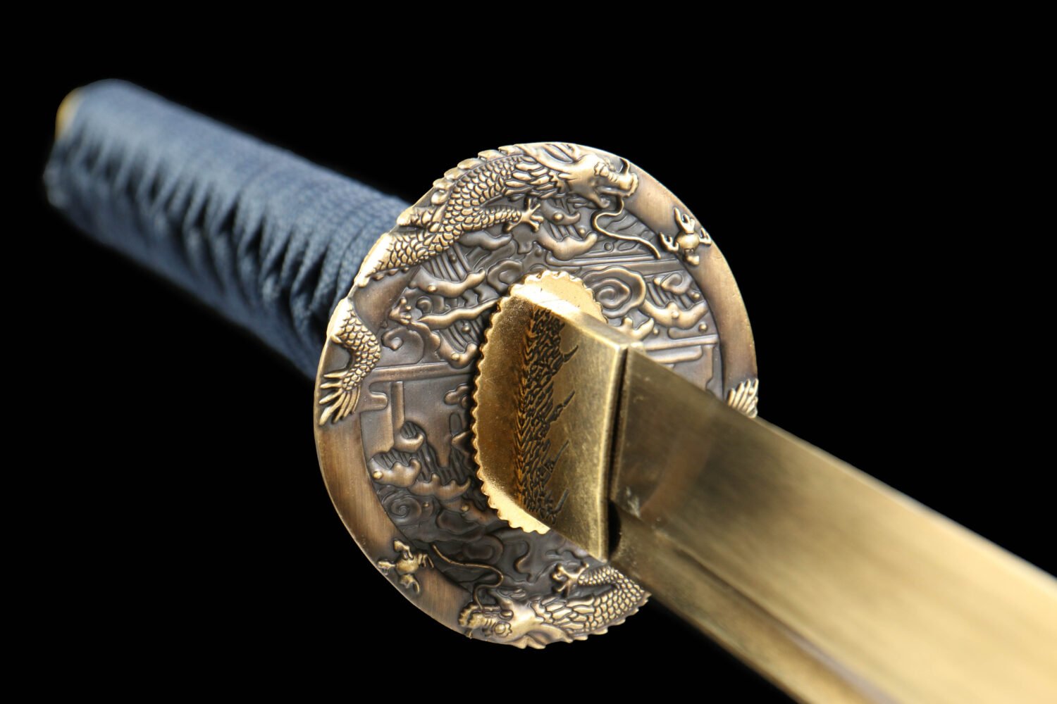 IMG_6928 1065 steel - pure handmade Japanese katana - green leather sheath - zinc alloy fittings - baked gold - ice flame sword