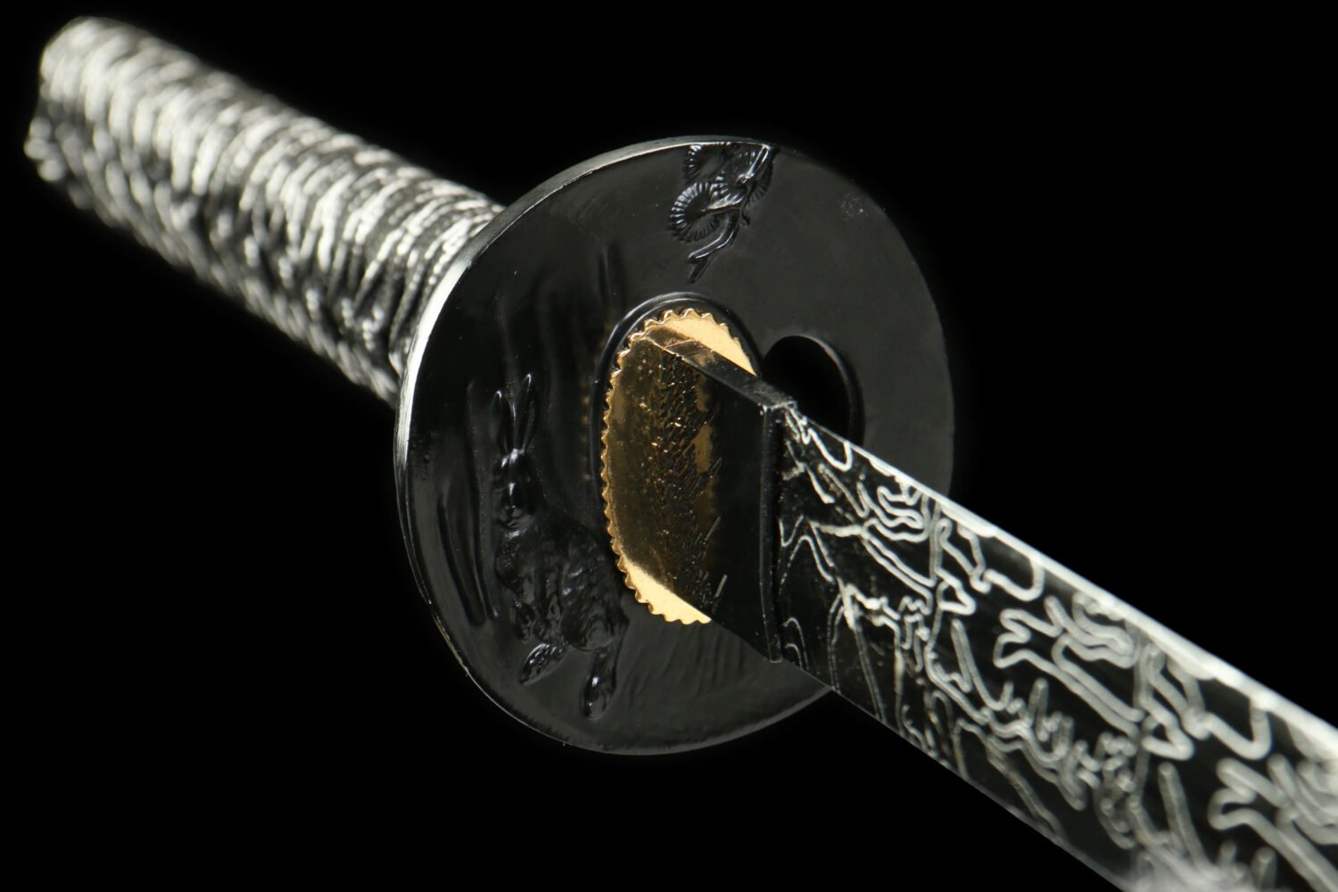 IMG_7077 1065 steel - pure handmade Japanese katana - green leather sheath - zinc alloy fittings - special craftsmanship - ghost pattern