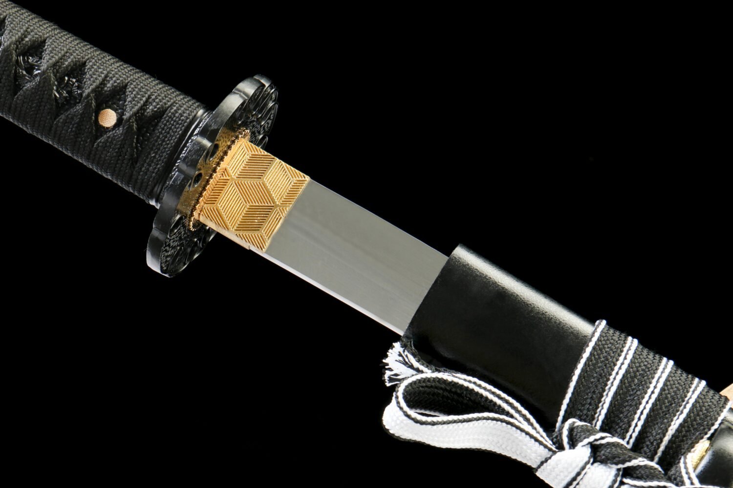 1065 steel - pure handmade Japanese katana - zinc alloy fittings - obsidian dragon