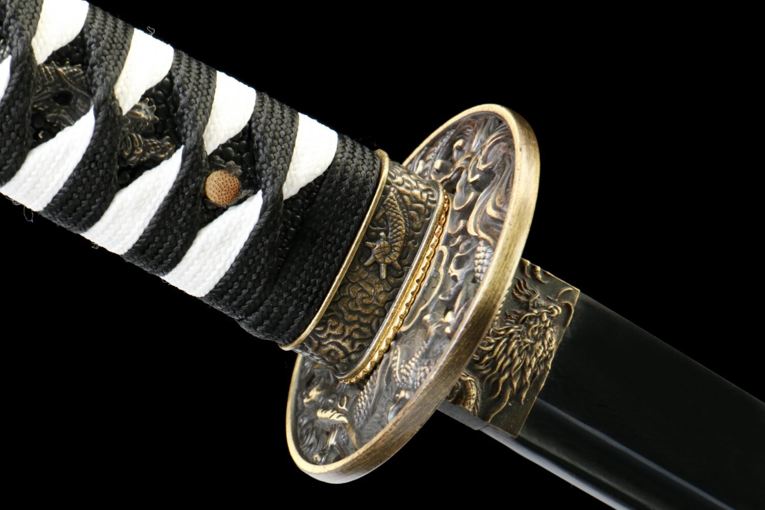 Patterned Steel - Purely Hand-Forged Katana - Green Leather Scabbard - Copper Hardware - Roasted Black - Shadow Hua