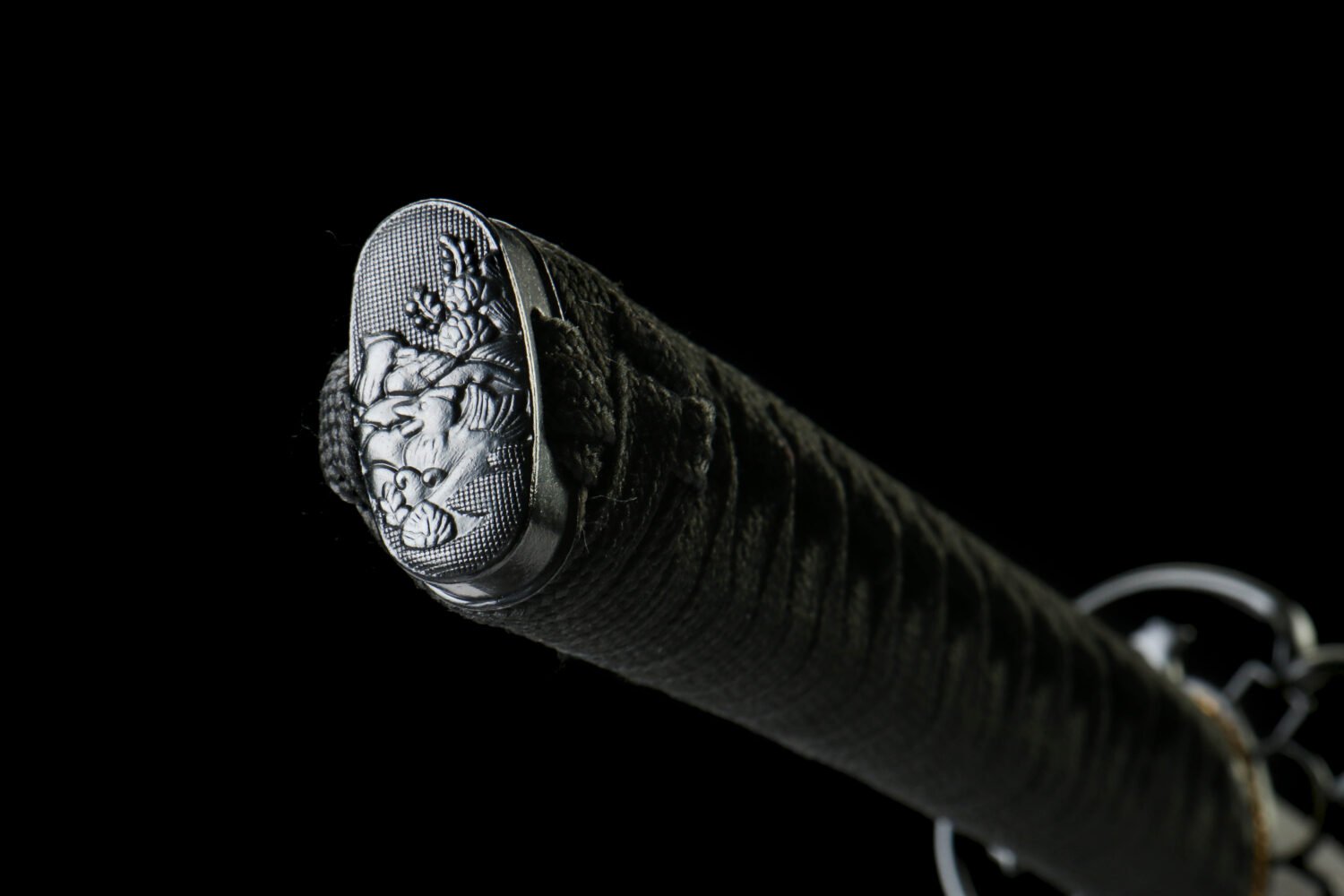 IMG_9442 1065 steel - pure handmade Japanese katana - green leather sheath - zinc alloy fittings - special craftsmanship - textured black - ink style