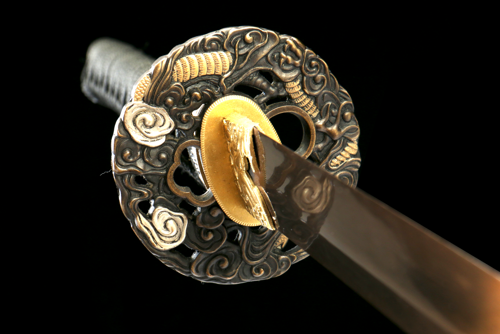 1065 steel - pure hand-forged samurai sword - green leather sheath - copper-plated gilded silver - baked gold - wooden heart ancient soul